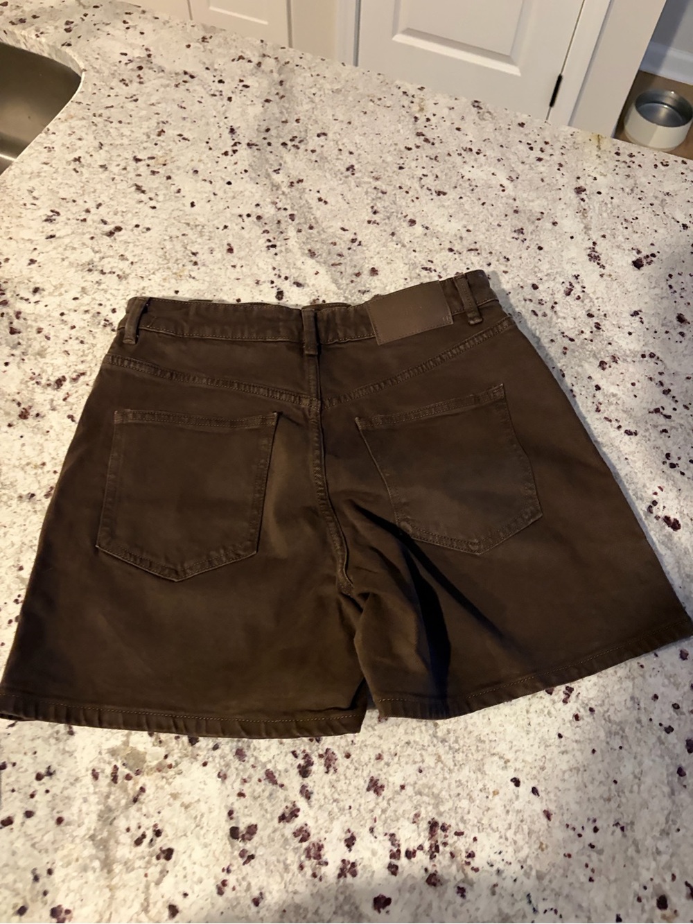 Zara Mom Short - Picture 3 of 4